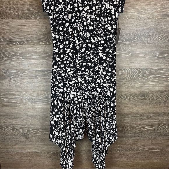 Vince Camuto Modern Imprint Asymmetrical Dress NWT - Picture 4 of 15